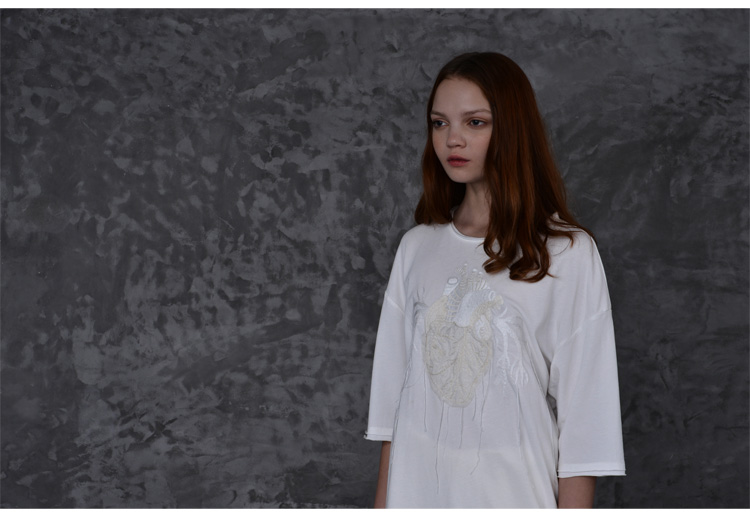 Tiền gửi yucco tim thêu T-shirt [thanh toán đầy đủ của 199 nhân dân tệ đến 30 nhân dân tệ thời gian giao hàng 60 ngày] áo phông trơn