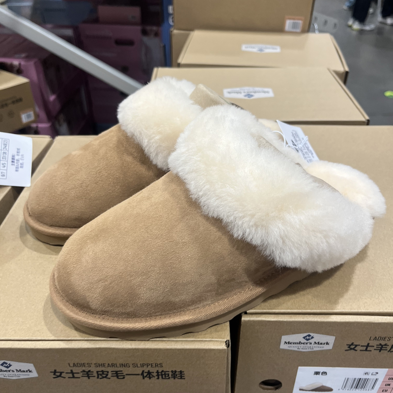 Shanmudai mm Women's Sheepskin and Wool Integrated Slippers, Men's Wool-Lined Slippers, Winter Furry Cotton Slippers Shanmudai mm Women's Sheepskin and Wool Integrated Slippers, Men's Wool-Lined Slippers, Winter Furry Cotton Slippers