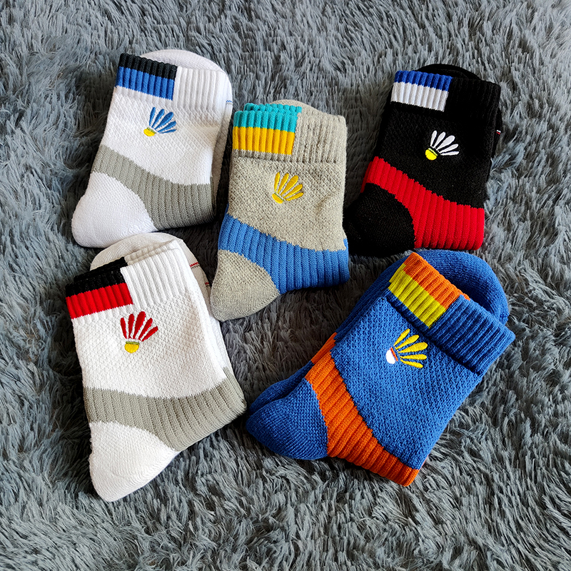 Professional Badminton Socks, Table Tennis, Tennis, Thickened Towel Bottom, Unisex, Children's Cotton Mid-Tube Sports Colorful Socks Professional Badminton Socks, Table Tennis, Tennis, Thickened Towel Bottom, Unisex, Children's Cotton Mid-Tube Sports Colorful Socks