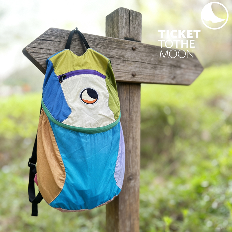 Ticket Tothemoon Outdoor Hiking Ultra-Light Portable Casual Niche Mountaineering Backpack