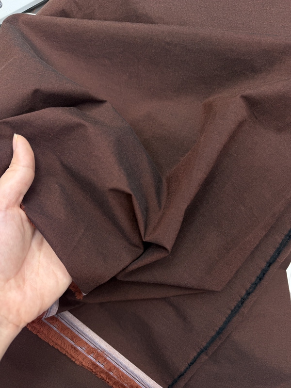140 Width Brown Jute Cotton Fabric 240g