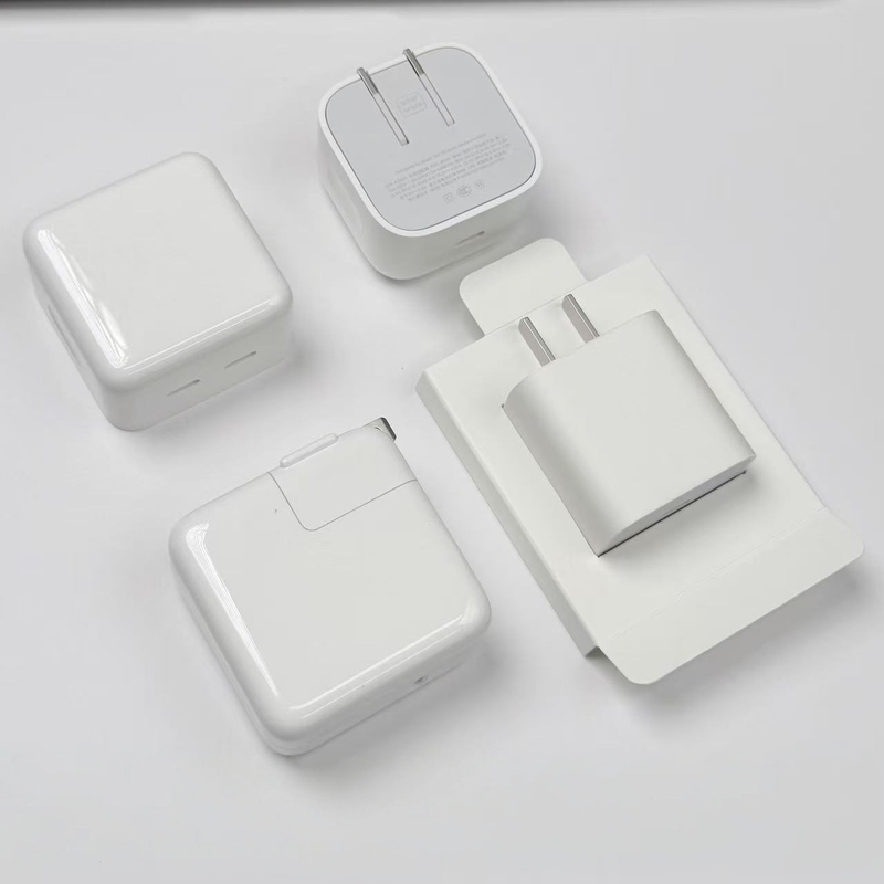 Suitable for Apple Mobile Phones 35W Dual-C Charger Vertical and Horizontal Version Charging Head 20W Power Supply 40W Universal Fast Charging for Mobile Phones and Tablets 40W Dynamic Charging Head Power Supply