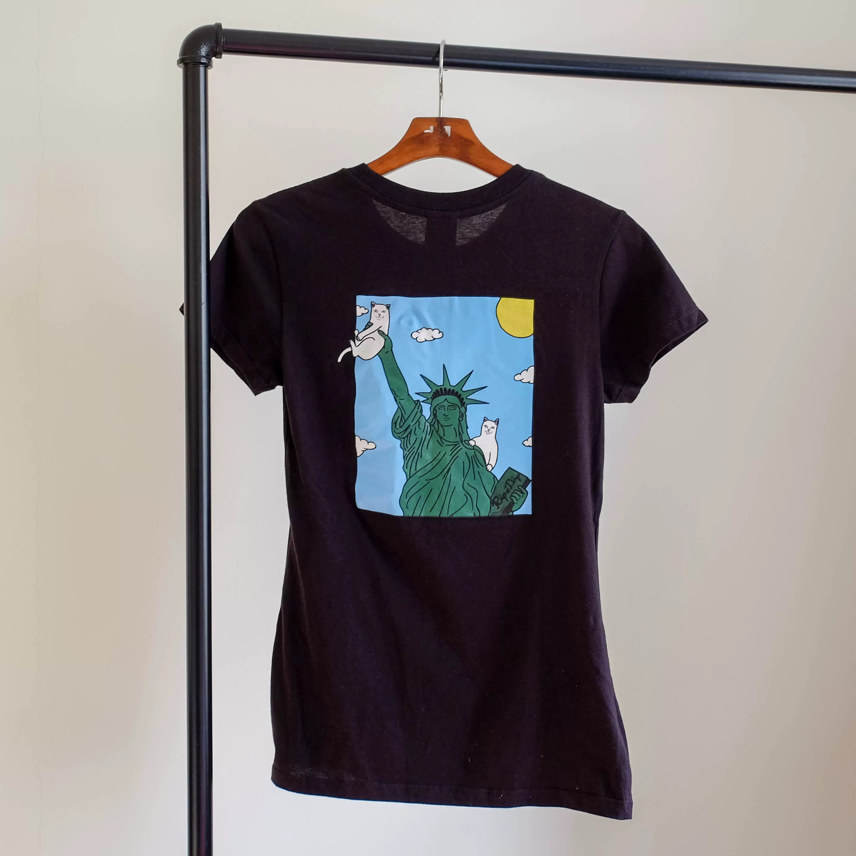 Американский уличный модный бренд Ripndip Средний палец котMean Cat круглый вырез, футболка с коротким рукавом, хип-хоп, готов к отправке с бесплатной доставкой