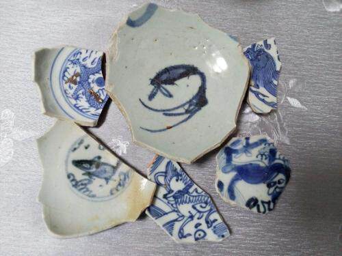 Rare animal series group Sanqing flower ancient porcelain sheet Monolithic Porcelain Antique specimen Pareal bag old porcelain Porcelain Bowl