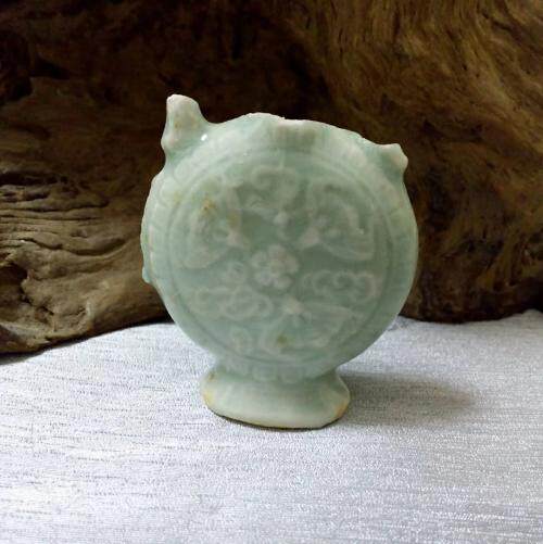 Qing Dynasty Bean Green Printed Veins Snuff Pot Ancient China Porcelain Pieces Old Porcelain Ancient Play Antique Collection Real Products Old Objects Porcelain Revered