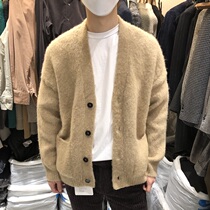 Cardigan sweater for men and women with the same style ANAN Korea Dongdaemun autumn and winter V-neck single-breasted off-the-shoulder knitted sweater tide