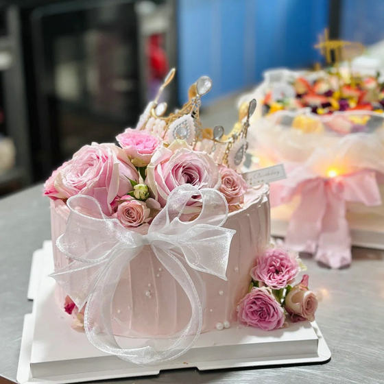 2025感恩妈妈母亲节烘焙蛋糕装饰康乃馨花朵摆件珍珠MOM皇冠插件