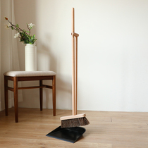 At the beginning of the art the simple broom set household solid wood horsehair soft hair broom dustpan sweeping broom combination