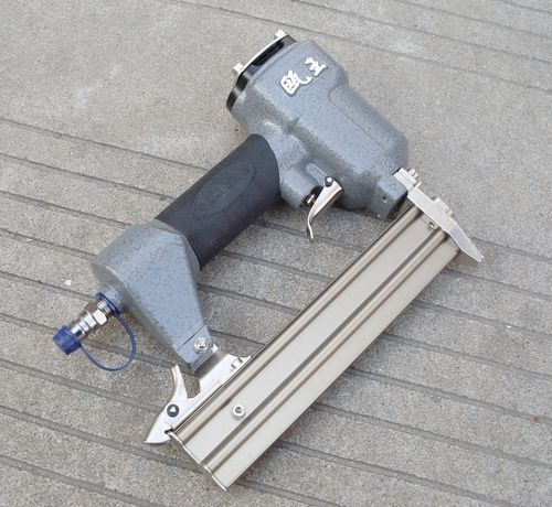 Shanghai International 5 Golden City Special Price King's Nail Gun Nail Gun * Pneumatic Gun Nail Gun Platoon Nail Gun