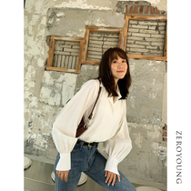 Feng Xiaoer 2021 early autumn French shirt female design sense niche lapel collar collar V collar sleeve shirt