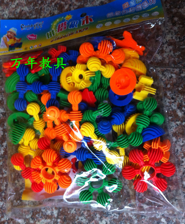 Mollusk face building blocks Kindergarten table area wood plastic building blocks children's toys