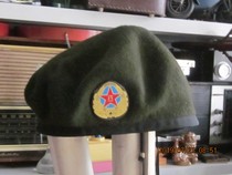 The green mud beret No. 59 can be used as a collection of furnishings and film and television props.