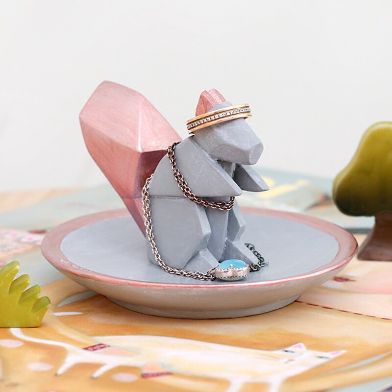 American creative jewelry storage box key bowl personality plate TV cabinet living room coffee table home decoration small ornaments