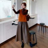 高级感轻熟风套装女气质减龄显瘦马甲打底衫高腰半身PU皮裙三件套，女装套装/套裙，2C166