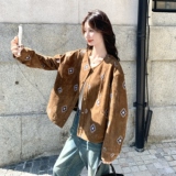 棕色复古刺绣麂皮绒外套女秋小个子网红炸街宽松时尚休闲短款夹克，女装短外套，2C258