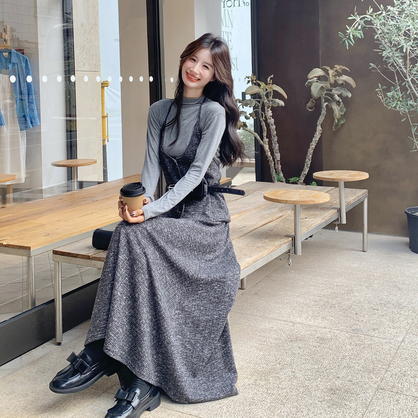 灰色御姐范气质通勤套装裙女秋季2025新款吊带打底衫半身裙三件套,女装套装/套裙,2D078