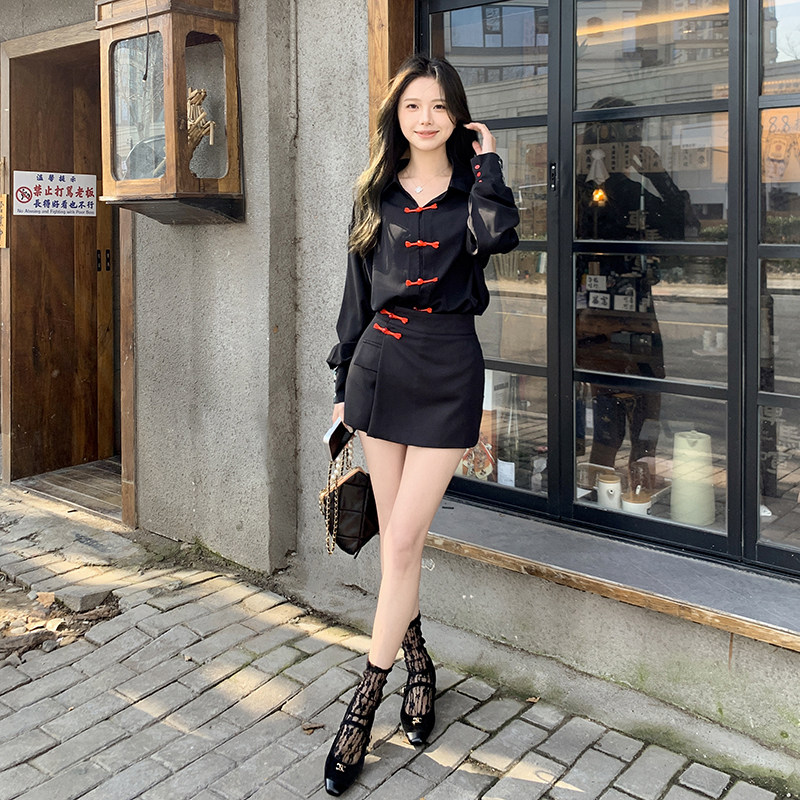 【现货】2025春夏新款时尚气质盘扣刺绣衬衣防晒风套装,女装套装/套裙,先锋丽姿