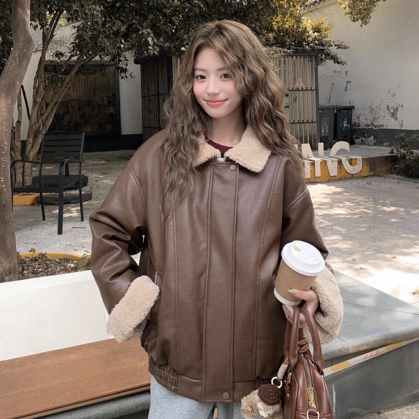 新品（大货已出）——冬季新款精品女装皮毛外套,女装皮衣,2C222
