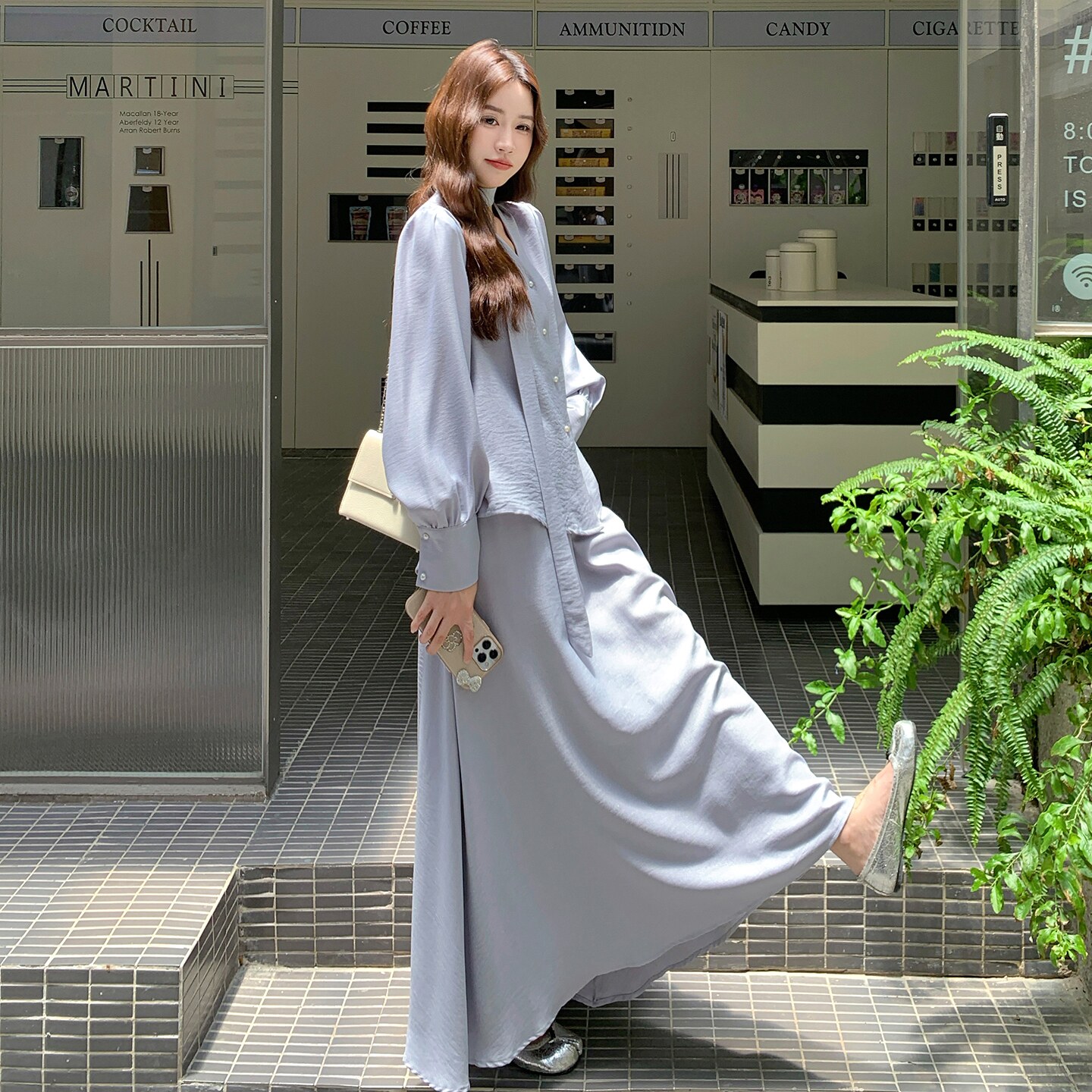 蓝色V领系带衬衫半身裙两件套女2025春秋季新款韩版显瘦气质套装,女装套装/套裙,2C206
