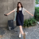 藏青色背带裙休闲条纹T恤套装女2025夏新款韩系小个子穿搭一整套，女装套装/套裙，2C212