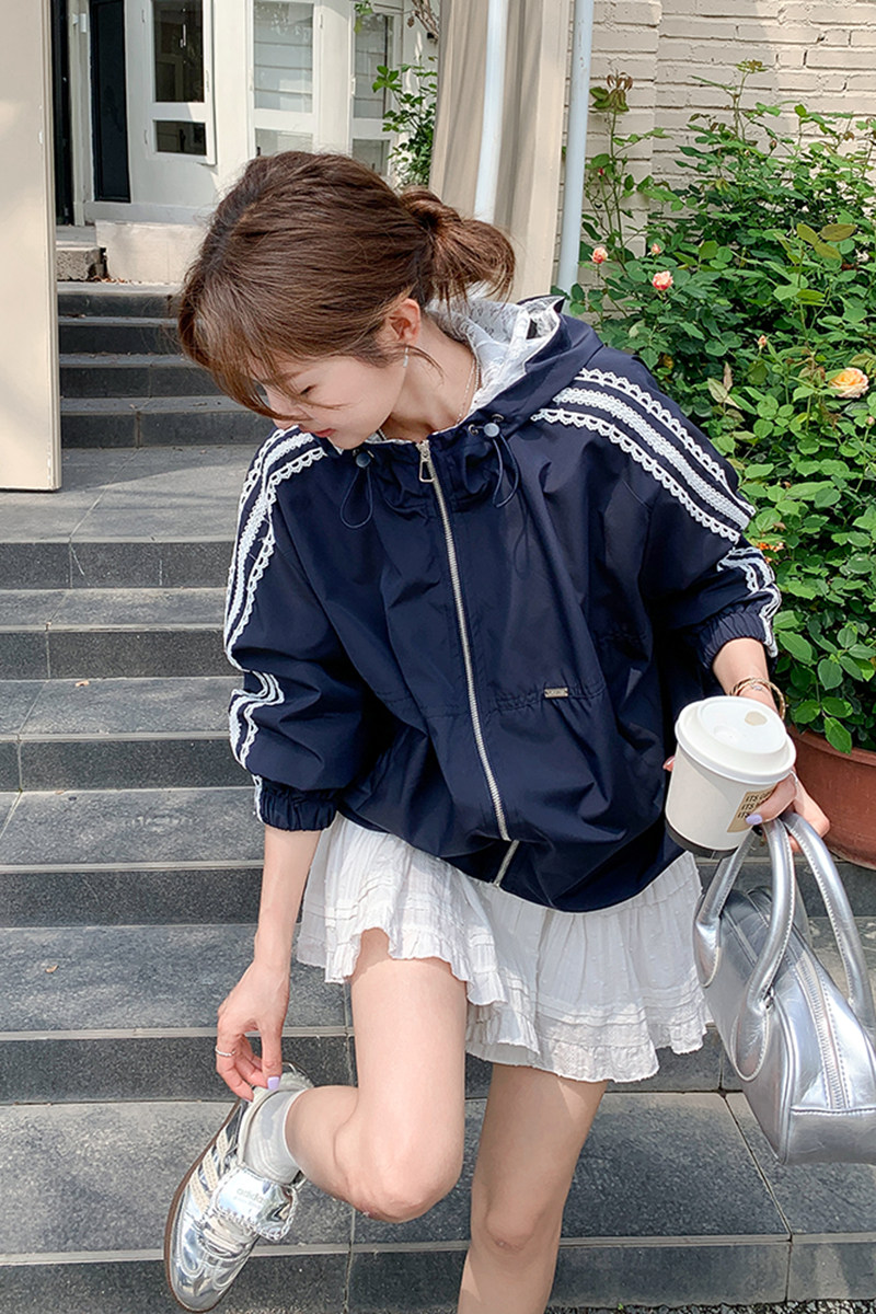 现货新品蕾丝连帽夹克外套2C285-1019-P140-K208,女装短外套,2C285