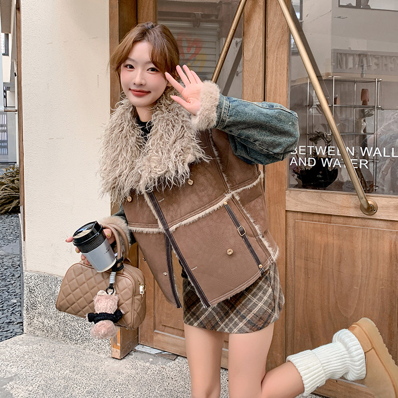 甜酷风炸街牛仔拼接pu皮毛一体羊羔毛外套女冬设计感加绒机车服,女装棉衣/棉服,2C057