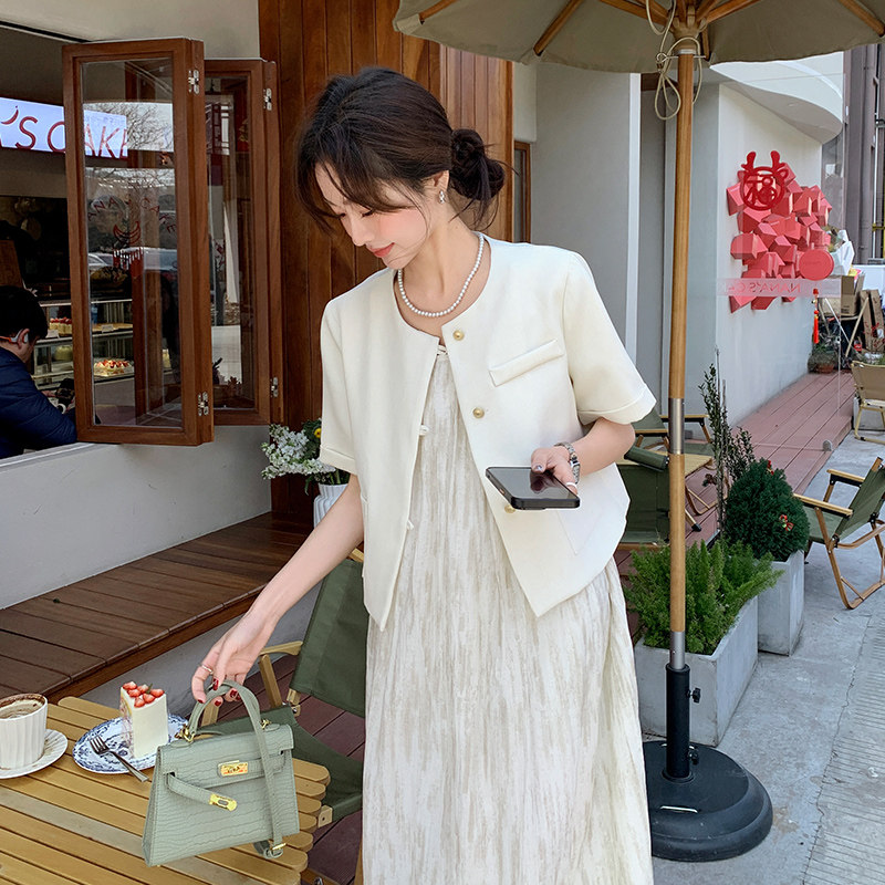 2025夏季女装新款时尚两件套连衣裙杏色短袖外套配晕染印花吊带裙,女装连衣裙,2C233