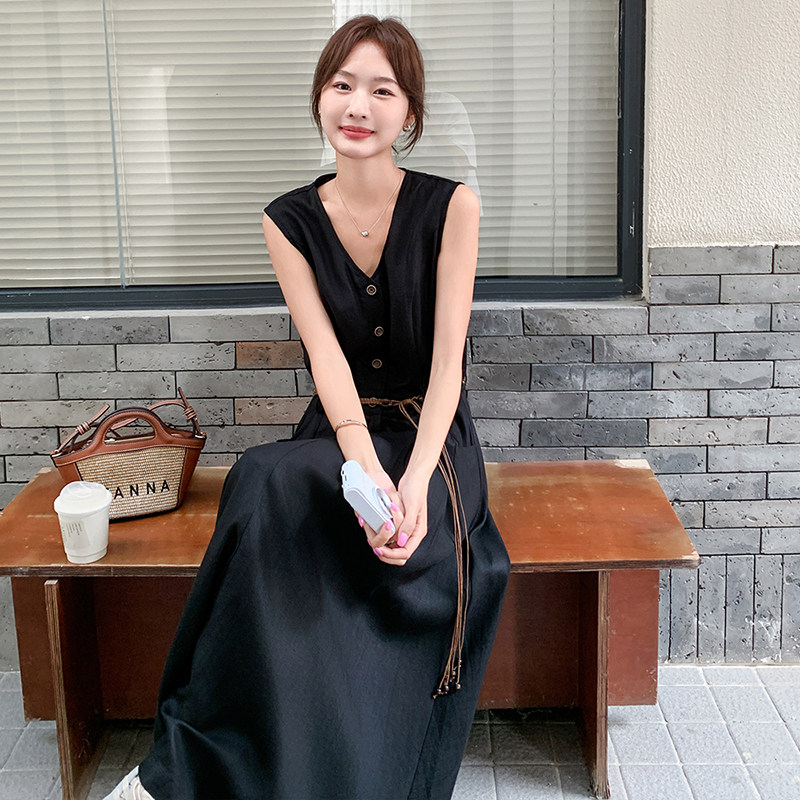 黑色无袖连衣裙女夏2025新款赫本风气质清冷感度假风长裙背心裙,女装连衣裙,2C125