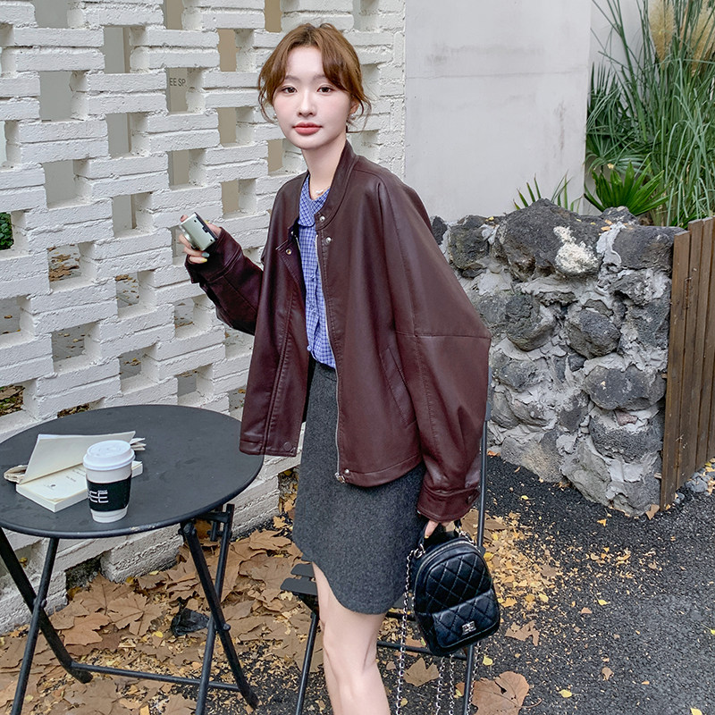 红立领设计感皮衣外套女春季新款时尚高级感炸街机车服夹克图片