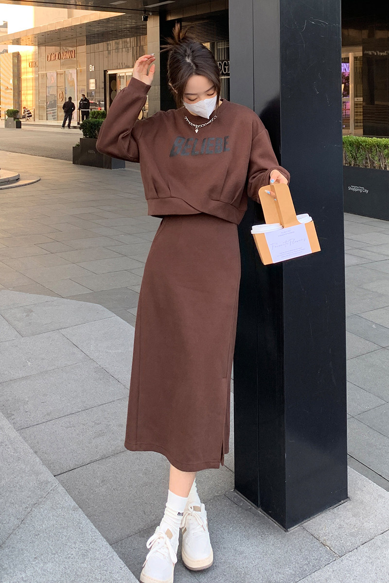 （现货）时尚字母印花运动套裙长袖2C373-D095-P135K188,女装套装/套裙,2C373