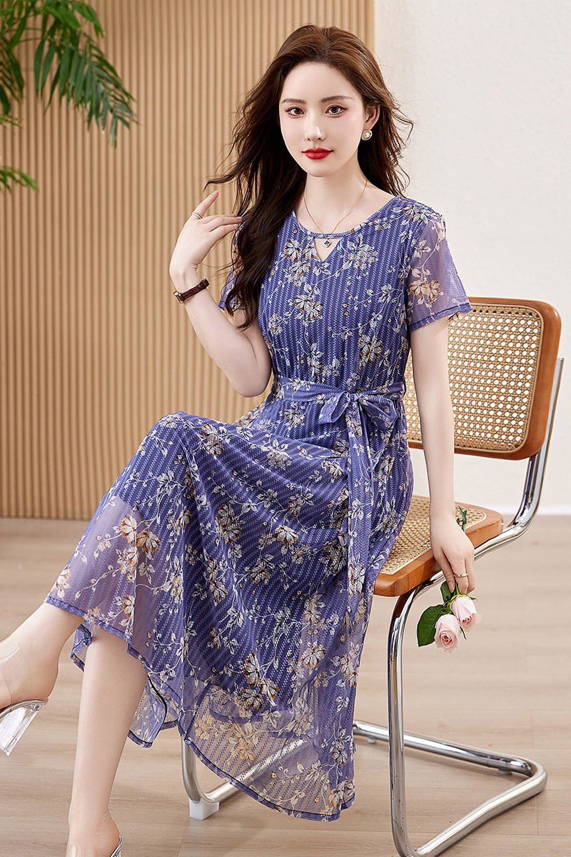 【新品】吾爱衣2419款雪纺连衣裙女夏季气质收腰百搭碎花裙,女装连衣裙,吾爱衣