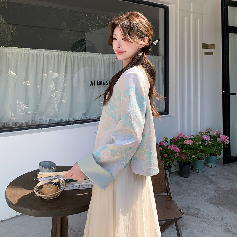 大量现货主推25春装新中式风外套气质蓝色短外套女,女装短外套,衣珂纱朗