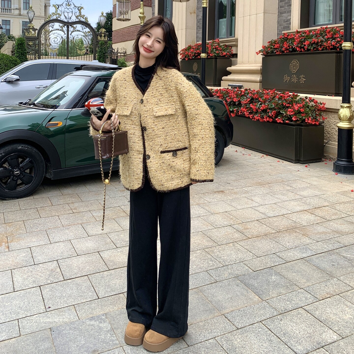 法式宽松直筒夹棉外套女2025冬季法式新款气质chic优雅小香风外套图片