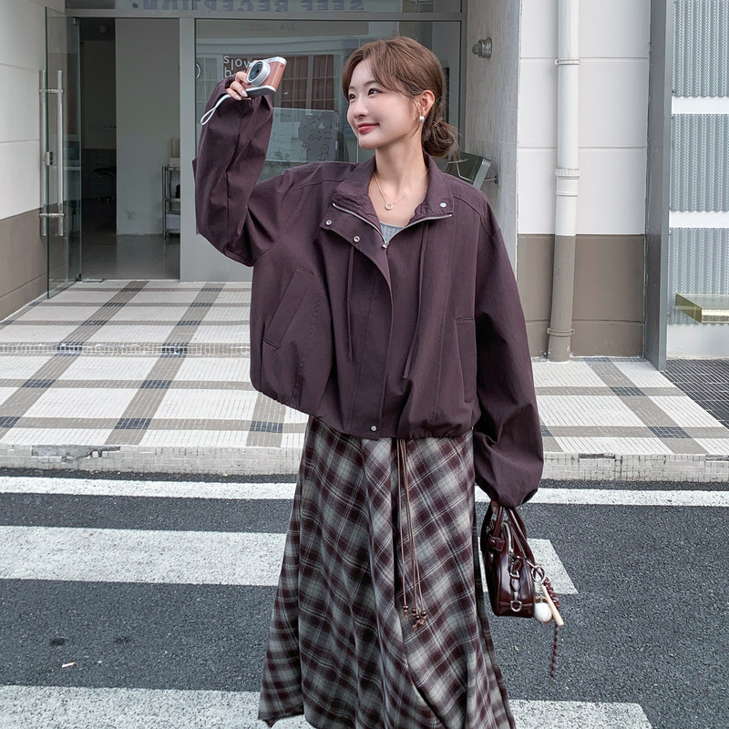 美拉德棕色复古立领外套女秋短款2025新款小个子宽松休闲夹克上衣,女装短外套,2C159