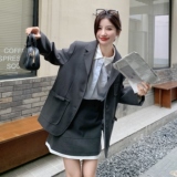 灰色减龄气质小西装套装裙女秋2025新款韩版小个子西服短裙两件套，女装套装/套裙，2C016