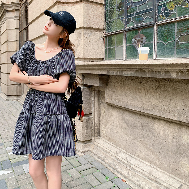 现货竖条纹小黑裙2399P105控158,女装连衣裙,2C201