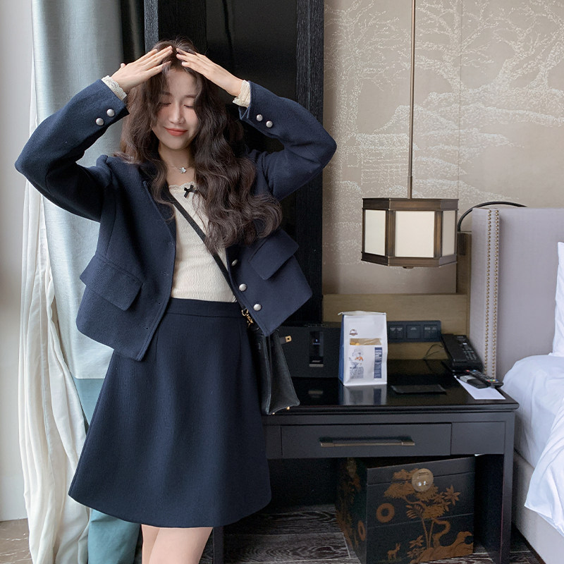 藏青色韩系西服短裙套装女2025春秋新款高级感气质休闲显瘦两件套,女装套装/套裙,2C009