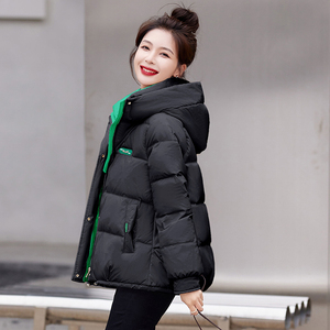 短款羽绒服女2025年冬季新款时尚保暖气质百搭小个子连帽冬天外套图片