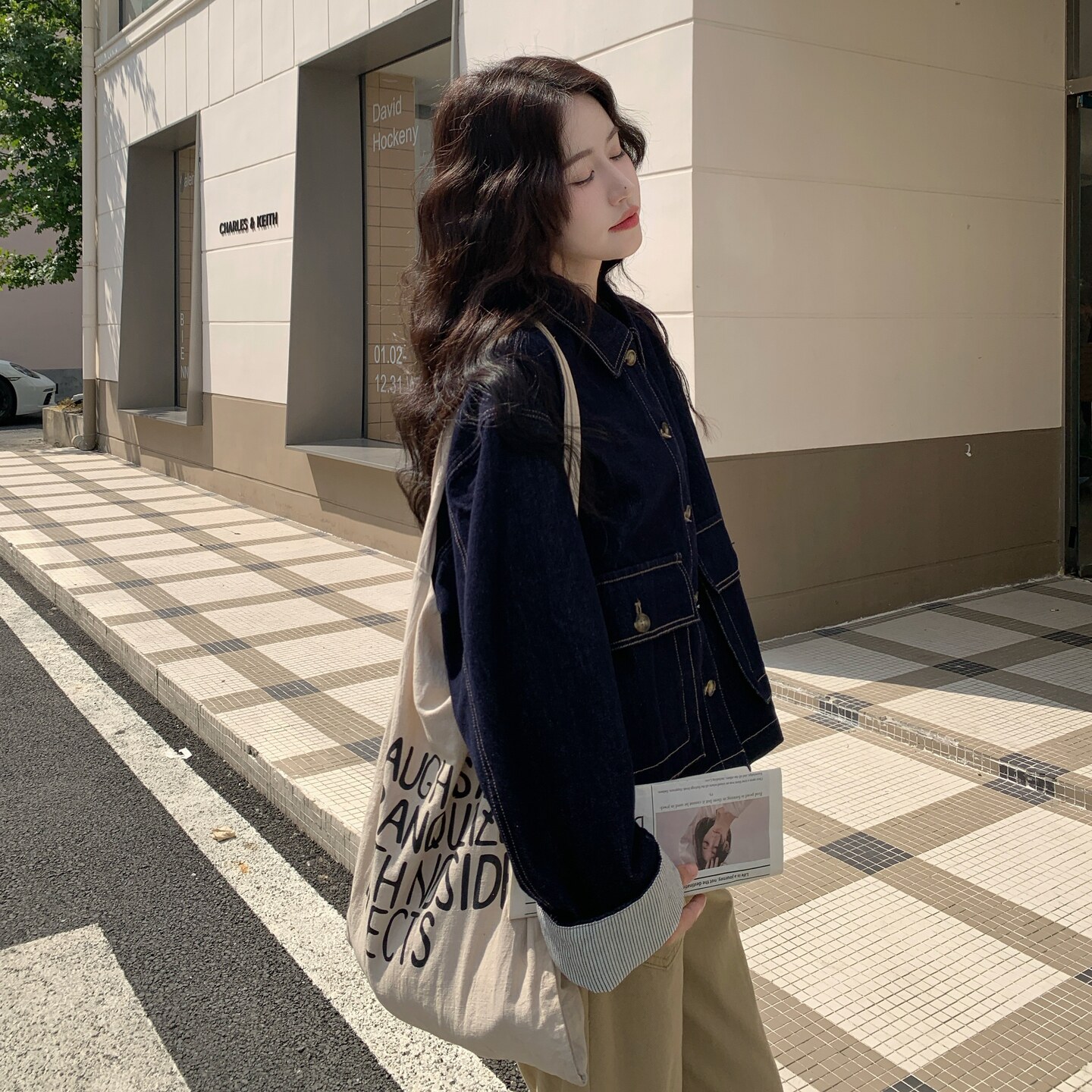 深蓝色设计感复古牛仔短外套女2025年春秋季新款韩版百搭显瘦夹克,女装短外套,2C016