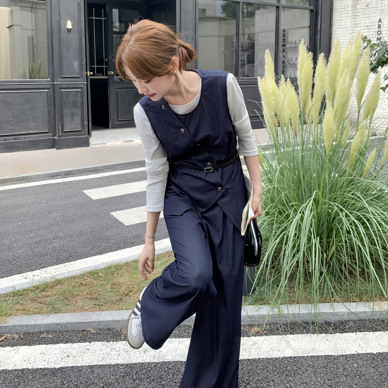 设计感休闲套装女春秋气质百搭马甲衬衫高腰阔腿裤三件套,女装套装/套裙,2C166