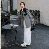 高级感西装撞色条纹娃娃领衬衫女春2025新款气质独特减龄百搭上衣，女装衬衫，2C166