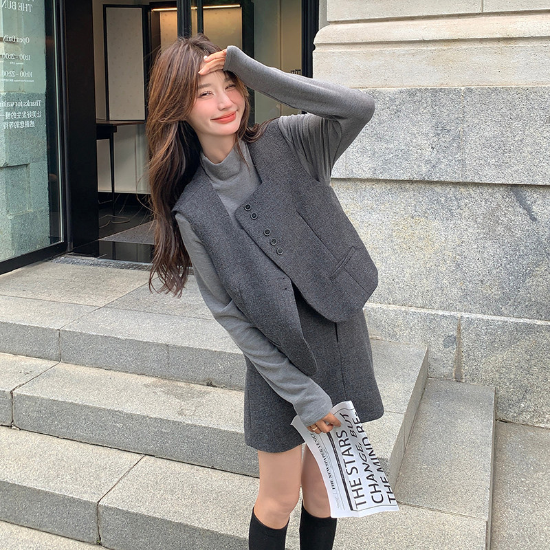 miu系穿搭灰色小香风套装裙女春秋2025新款超火马甲半身裙三件套,女装套装/套裙,2C159