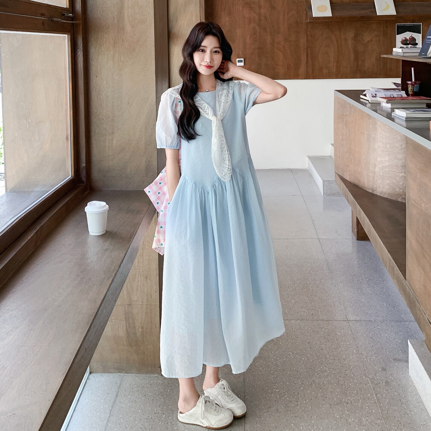 蕾丝披肩泡泡袖连衣裙女2025夏季新款法式甜美气质茶歇显瘦A字裙图片