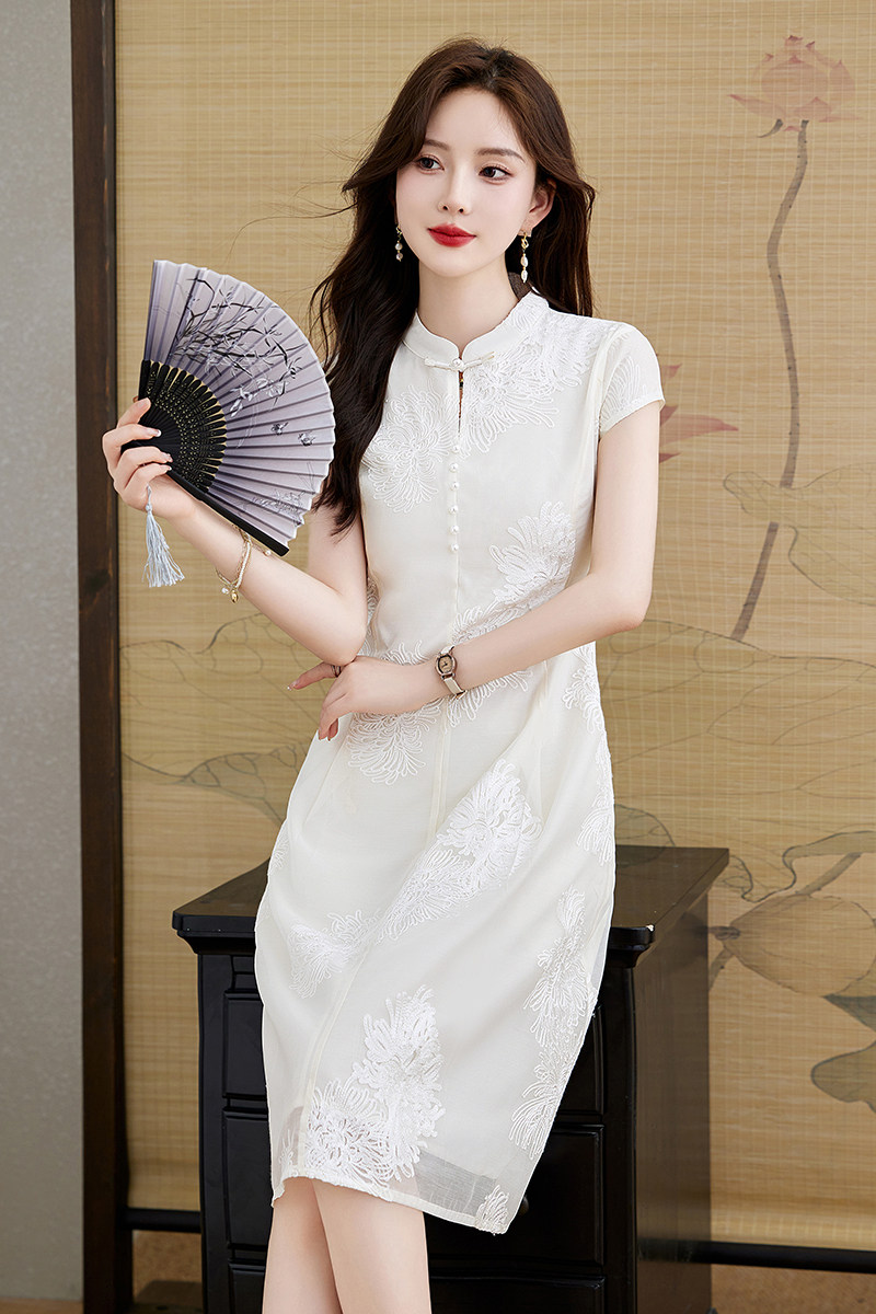 2025年夏季女装女士3308款精品连衣裙,女装连衣裙,锦绣伊人