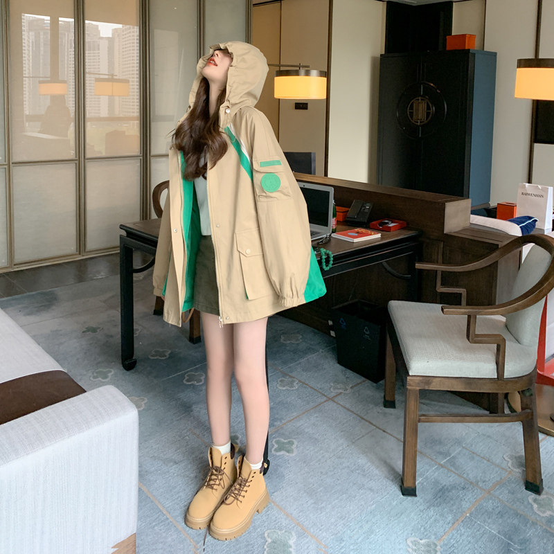 【现货】拼接风衣卡其色冲锋衣连帽外套2265P155控228,女装风衣,2C166
