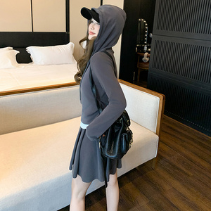 时尚减龄气质套装女春季新款韩版连帽卫衣半身裙修身显瘦两件套潮图片