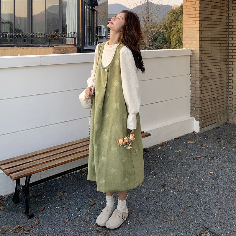 现货蕾丝打底衫＋绣花背心裙套装2C117-1750P165K228,女装套装/套裙,2C117