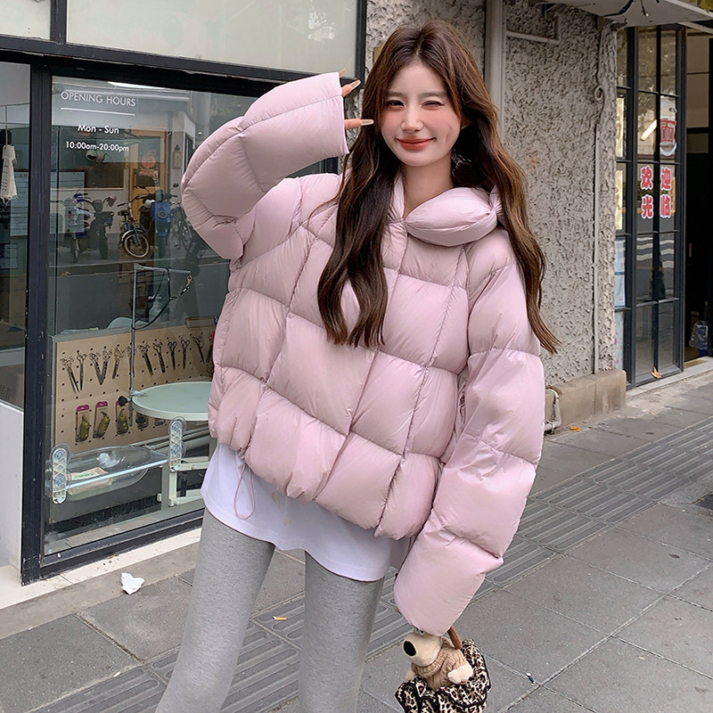 奶呼呼粉色短款连帽羽绒服女2025冬季高级感保暖减龄白鸭绒外套潮,女装羽绒服,2D078
