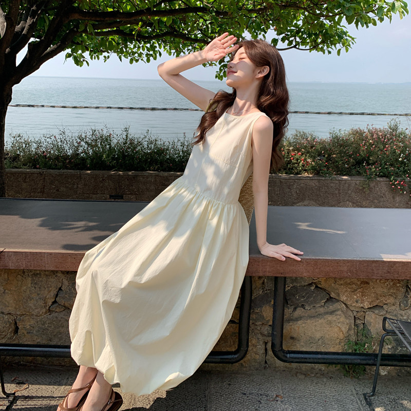 奶黄色无袖连衣裙女夏新款小个子超好看多巴胺清纯系初恋花苞长裙,女装连衣裙,2C266