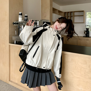 设计感小众工装冲锋衣外套女2024年春秋新款今年流行休闲百搭上衣图片